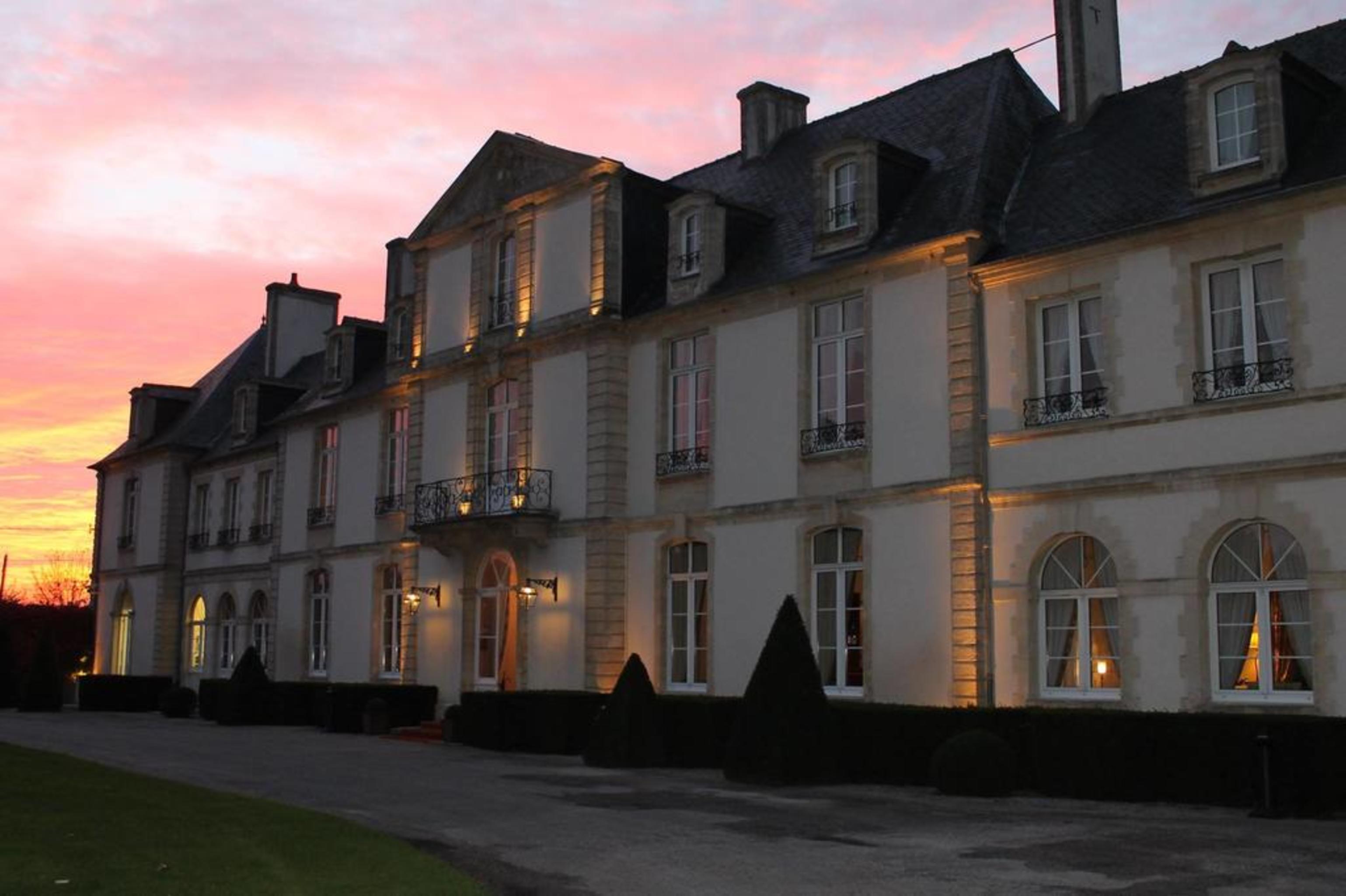 Sully  Grand Hotel "Chateau De Sully" - Piscine & Spa المظهر الخارجي الصورة